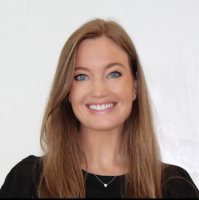 Headshot of Beth Gorgone 